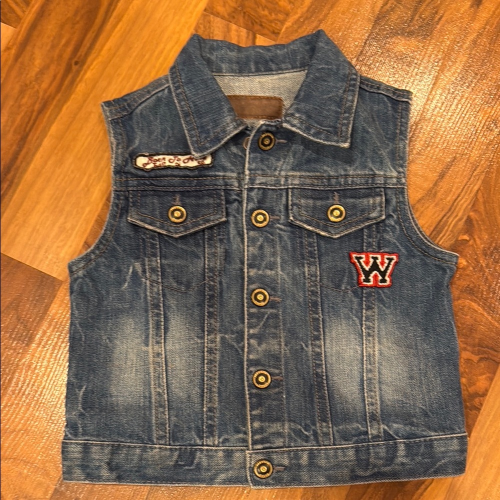 Zara jean vest sz 2/3 button up, patches, patchwork, handmade